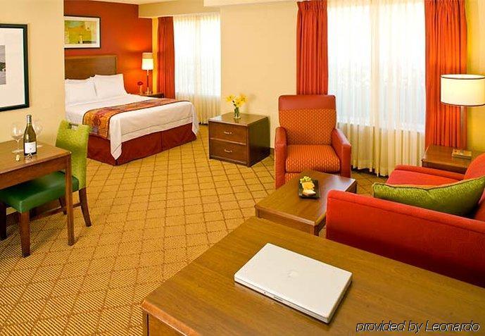 Residence Inn By Marriott Форт Коллинс Экстерьер фото